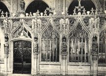 Catedral co de Albi de la POSTAL de la VENDIMIA. Entrada de Cecile del estribillo