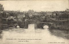 CPA Thouars Vue Generale Et Vieux Pont Du 13eme