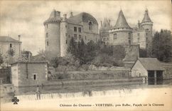 CPA Chateaux Des Charentes Verteuil Pres Ruffec Facade Sur La Charente