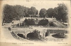 CPA Nimes Le Jardin De La Fontaine