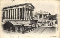 CPA Nimes La Maison Carree Et Le Theatre