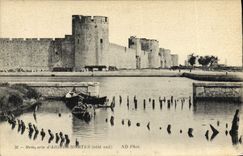 CPA Remparts D'Aigues Mortes