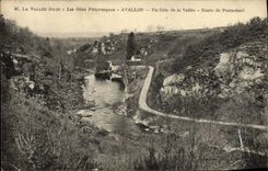 CPA Vallee Du Cousin Les Sites Pittoresques Avallon Un Coin De La Vallee Route de Pontaubert