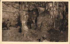 CPA Grottes D'Arcy Sur Cure La Salon Gothique