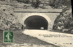 VINTAGE POSTCARD Surroundings D' Holy Arcy On Cure More Entered Of the Tunnel