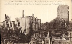 CPA Chateaurenault Facade Orientale Des Ruines Du Chateau