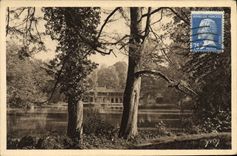 Esplendores de la POSTAL de la VENDIMIA y encantos de Versalles Hamlet de Marie Antonieta