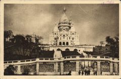 VINTAGE POSTCARD Paris While Strolling the Basilica Of the Sacring Heart Seen the Street De Steinkerque