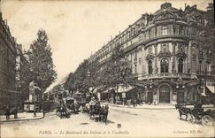 VINTAGE POSTCARD Paris the Boulevard Of the Italians the Light comedy