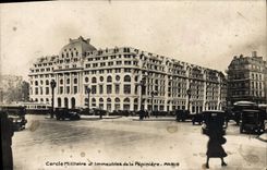 CPA Cercle Militaire et Immeubles De La Pepiniere Paris