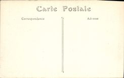 VINTAGE POSTCARD Paris the Place Of the Pyramids Bus