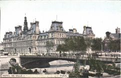 VINTAGE POSTCARD Town hall Paris Goes to the flowers