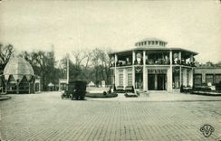 VINTAGE POSTCARD Esplanade Of the Invalids Paris 1925