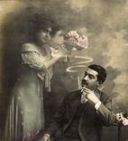 CPA Fantaisie Femme Homme Cigarette 