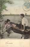 CPA Fantaisie Femme Homme en barque