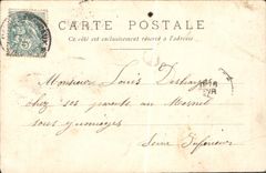 CPA Fantaisie Femme Hotel du Chariot d'or 