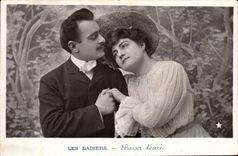 CPA Fantaisie Femme Les baisers