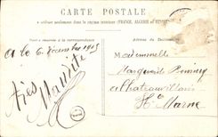 CPA Fantaisie Femme Le petit abbe Marquise