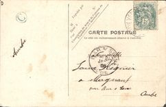 CPA Fantaisie Femme Promenade a travers champs