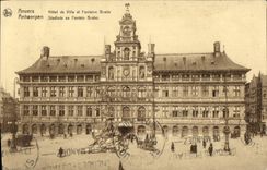 VINTAGE POSTCARD Antwerp Town hall and Brabo Fountain