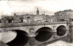 MODERN CARD Mans the Gambetta Bridge