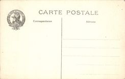 CPA Paris Hotel Des Invalides Cour d'Honneur Statue De Napoleon Par Seurre Soldats Militaria