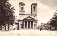 CPA Saint Brieuc L'Eglise Saint Michel