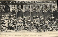 CPA Treguier Cathedrale Bas reliels en Bois
