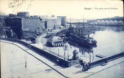 CPA Brest Vue Prise sur la Chateau Bateaux