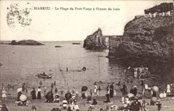 CPA Biarritz La Plage du Port Vieux a l'heure du bain