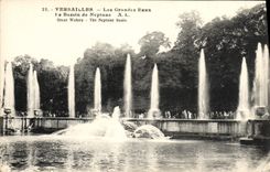 CPA Verasailles Les Grands Eaux Le Bassin de Neptune