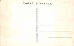 Agua grande de Verasailles de la POSTAL de la VENDIMIA el lavabo de Neptuno