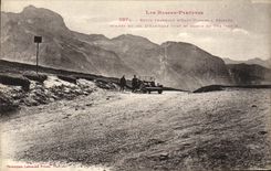 CPA Route thermale d'Eaux Bonnes a Argeles Somme tdu col d'Aubisque et massif de Ger