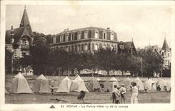 Hotel de familia de Royan de la POSTAL de la VENDIMIA de visto de tenis de la concha