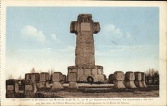 CPA Cimetere Et Monument Aux Morts De Regiments D'Infanterie Par Les Soins De l'Abbe Doncceur Sur Le Prolongemen Souvain