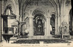 Catedral de la POSTAL de la VENDIMIA de Laval el cubo