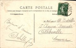 VINTAGE POSTCARD Amiens Souvenir