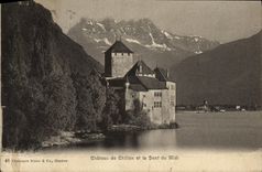 VINTAGE POSTCARD Castle of Chillon and Dent du midi