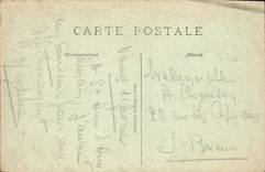 VINTAGE POSTCARD Valves the place of the town hall