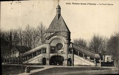 VINTAGE POSTCARD co. Anne d' Auray Sancta La Scala