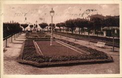 Jardines del jardín público de Royan Botton de la POSTAL de la VENDIMIA