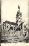 VINTAGE POSTCARD Epernay the New NNotre Church Rams