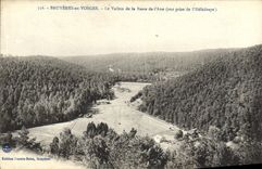 Brezos de la POSTAL de la VENDIMIA en los Vosges el pequeño valle del punto bajo del asno vista de Heledraye