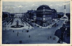 CPA Bordeaux Les Allees de Tourny et le Cours du XXX Juillet