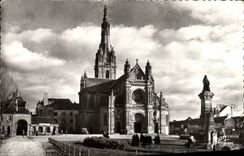 MODERN CARD co. Anne D' Auray Basilque and Fontaine Miracuieuse