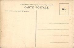 CPA Reims Dans Les Ruines Apres La Retraite Des Allemands Militaria