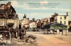VINTAGE POSTCARD Rheims In the Ruins After the Retirement Of Allemandes Places Militaria Steps