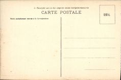 CPA Reims Dans Les Ruines Apres La Retraite Des Allemandes Rue Libergier Et La Cathedrale Militaria