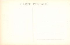 CPA Reims La Cathedrale Cote Est Et l'Archeveche Militaria