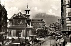 CPM Grenoble La Rue Poulat Et l'Eglise Saint Louis